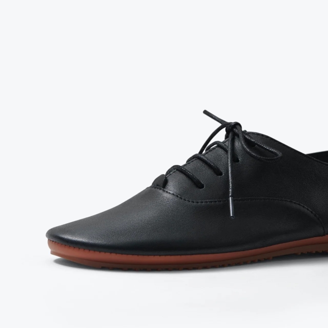 Sapatilhas Femininas Premium em Couro Liso com Estilo Casual Sofisticado