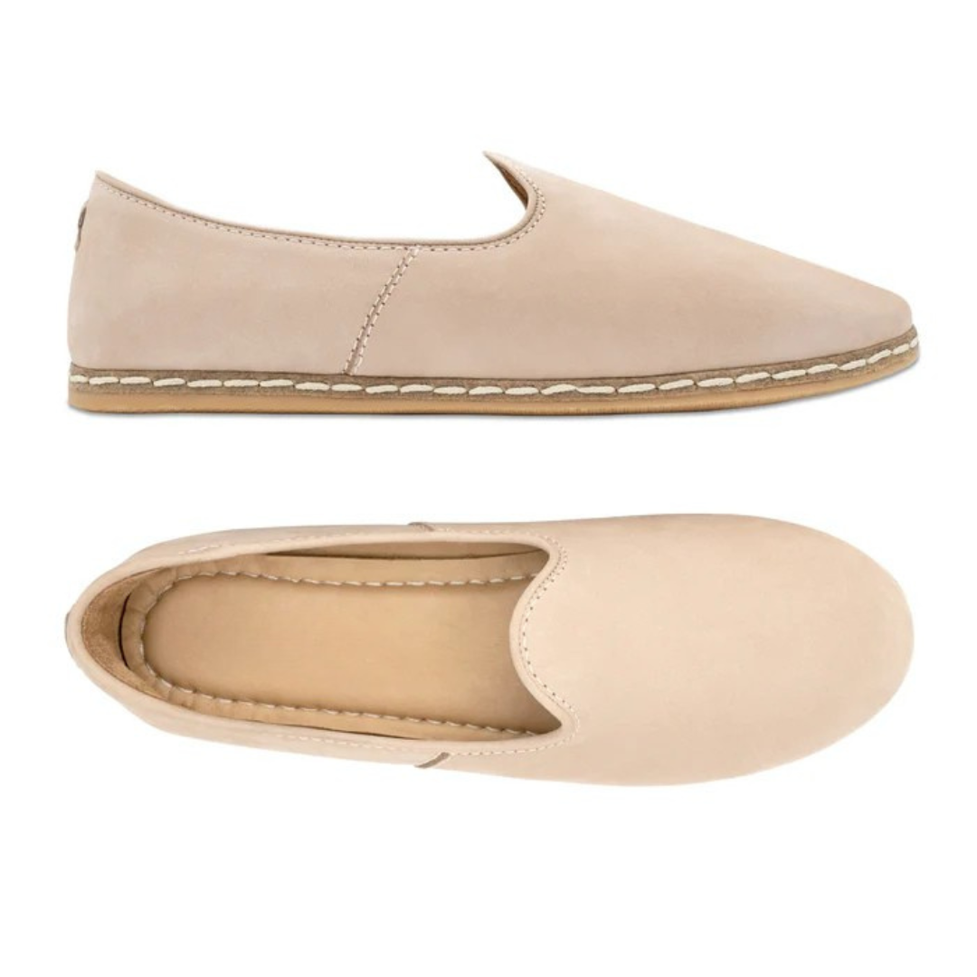 Mocassins em Pele com Sola Cosida e Design Minimalista Unisexo