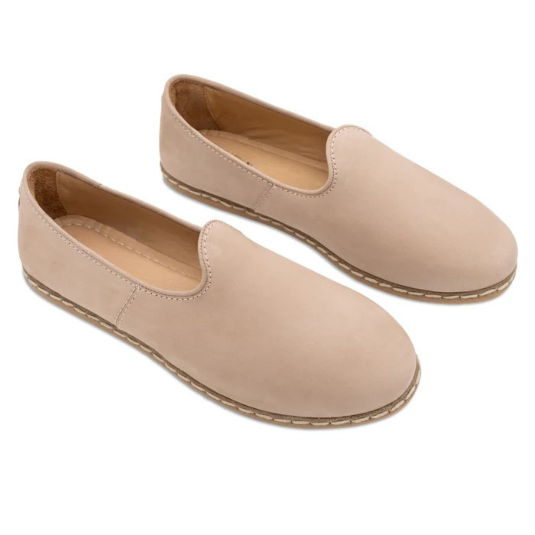 Mocassins em Pele com Sola Cosida e Design Minimalista Unisexo