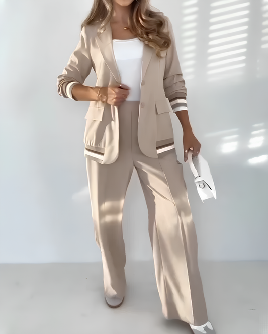 Conjunto Elegante de Blazer e Calças Palazzo em Bege Estilo Sofisticado e Moderno
