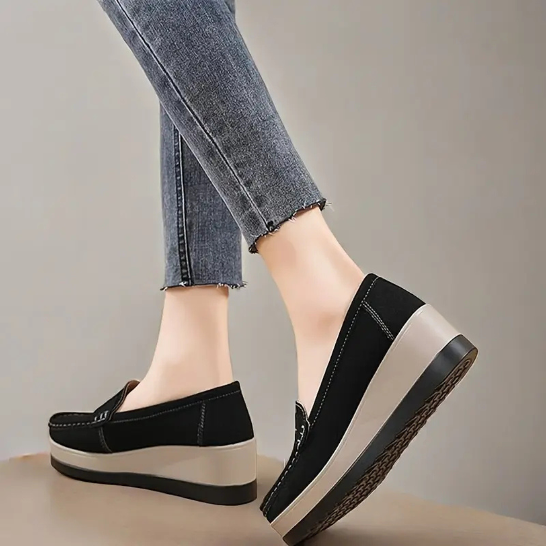 Mocassins de Plataforma Casuais com Costura em Contraste para Mulher