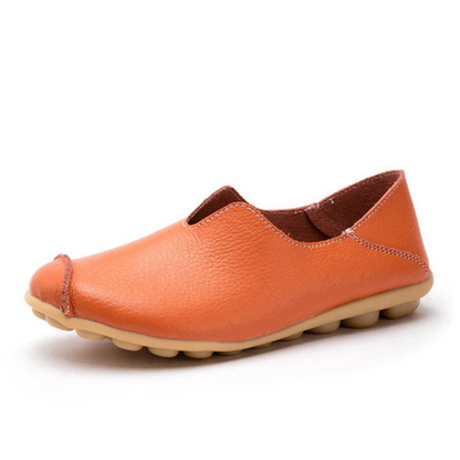 Sapatos de cano baixo com um design de biqueira redonda