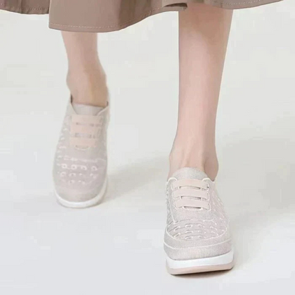 Sapatilhas Slip-on Bordadas e Elegantes com Ajuste Elástico